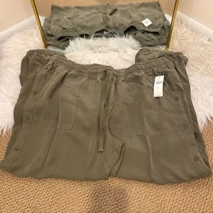 Anthropologie buttoned joggers